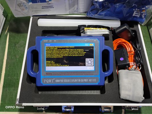 PQWT Su Dedektörü %95 Doğrulukla 36/40/56 Frekans ve Yeraltı Suyu Tespiti için 0mV-2000mV Ölçüm Aralığı