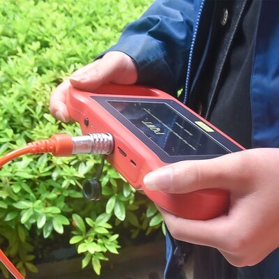 PQWT-TCM Su Dedektörü 33 Frekanslı LCD Dokunmatik Ekran ve Jeofiziksel Araştırma için 1500m Yüzey Arama Menzili